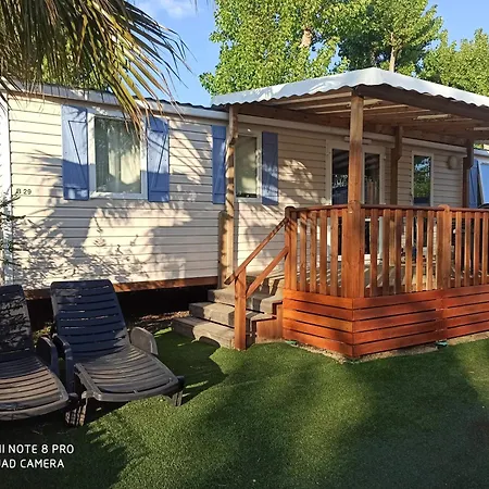 Campsite Mobil L'oliverie